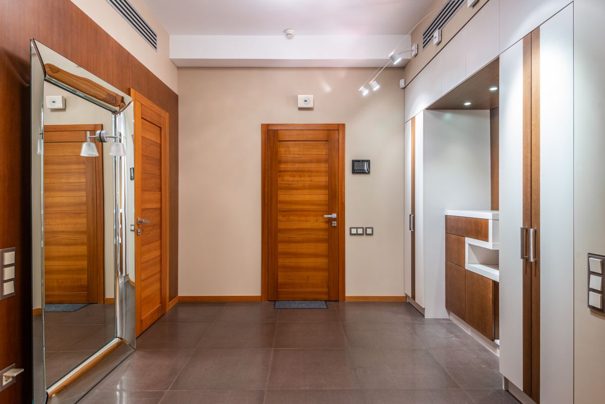 Piso vacío listo para vaciar